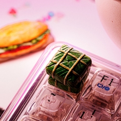 Food - Chung Cake Artisan Keycap Breakwooden