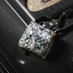 Gray Dragon Artisan Keycap Breakwooden 10