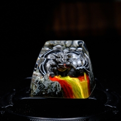 Gray Dragon Artisan Keycap Breakwooden 12