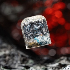 Gray Dragon Artisan Keycap Breakwooden 3