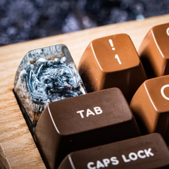 Gray Dragon Artisan Keycap Breakwooden 4