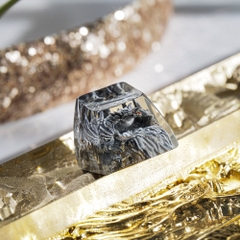 Gray Dragon Artisan Keycap Breakwooden 7