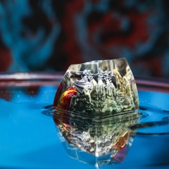 Gray Dragon Artisan Keycap Breakwooden 8