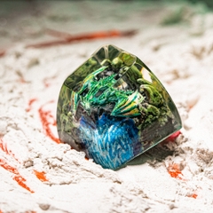 Green Dragon Artisan Keycap Breakwooden 2