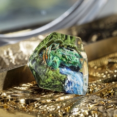 Green Dragon Artisan Keycap Breakwooden 5