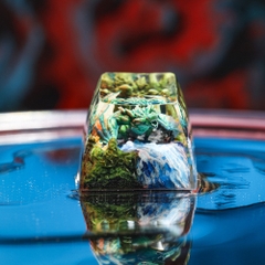 Green Dragon Artisan Keycap Breakwooden 6