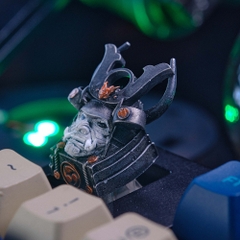 Grey Samurai Artisan Keycap Breakwooden 2