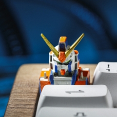 Gundam - RX Artisan Keycap Breakwooden