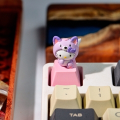 Hello Kitty Artisan Keycap Breakwooden