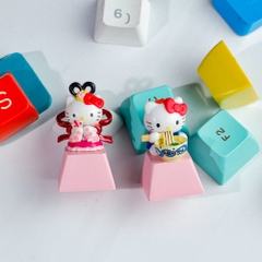Hello Kitty Artisan Keycap Breakwooden 5