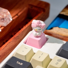 Hello Kitty Artisan Keycap Breakwooden 6
