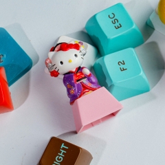 Hello Kitty Artisan Keycap Breakwooden 9