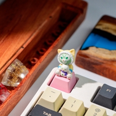 Kute Cat Artisan Keycap Breakwooden 4