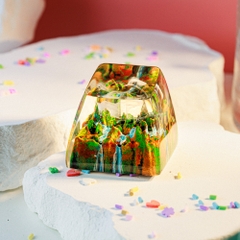 Late Fall Artisan Keycap Breakwooden 2