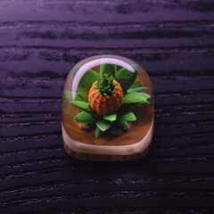 Pineapple Artisan Keycap Breakwooden