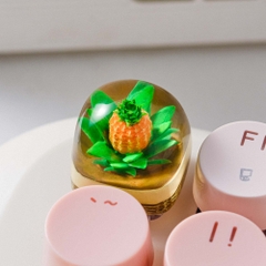 Pineapple Artisan Keycap Breakwooden 2