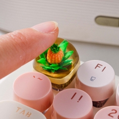 Pineapple Artisan Keycap Breakwooden 2