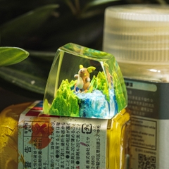 Pokemon - Alolan Raichu Artisan Keycap Breakwooden