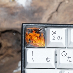 Pokemon - Charizard Artisan Keycap Breakwooden 19