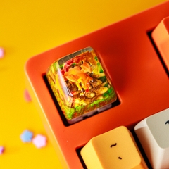 Pokemon - Charizard Artisan Keycap Breakwooden 3