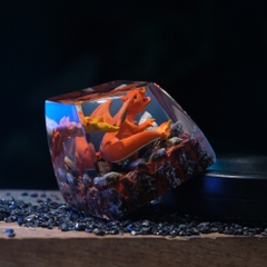 Pokemon - Charizard Artisan Keycap Breakwooden 6