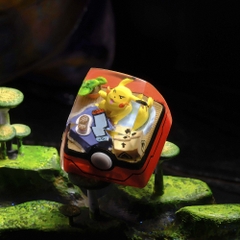 Pokemon - Pikachu Artisan Keycap Breakwooden 4