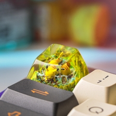 Pokemon - Pikachu Artisan Keycap Breakwooden 5