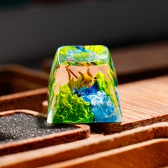 Pokemon - Raichu Artisan Keycap Breakwooden