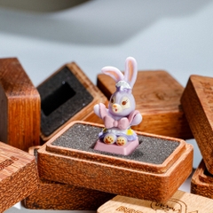 Rabbit Artisan Keycap Breakwooden 3