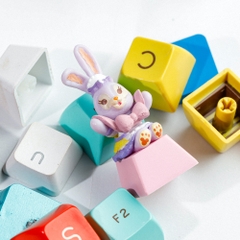 Rabbit Artisan Keycap Breakwooden 3