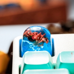 Red Dragon Artisan Keycap Breakwooden 13