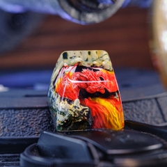 Red Dragon Artisan Keycap Breakwooden 2