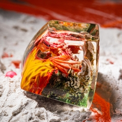 Red Dragon Artisan Keycap Breakwooden 4