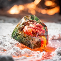 Red Dragon Artisan Keycap Breakwooden 4