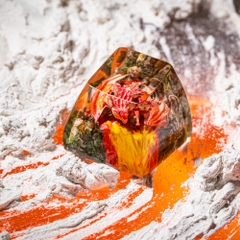 Red Dragon Artisan Keycap Breakwooden 4