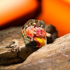 Red Dragon Artisan Keycap Breakwooden 6