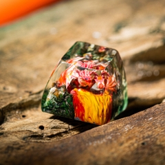 Red Dragon Artisan Keycap Breakwooden 6