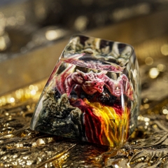Red Dragon Artisan Keycap Breakwooden 8