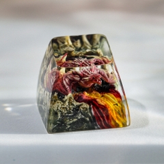Red Dragon Artisan Keycap Breakwooden 8