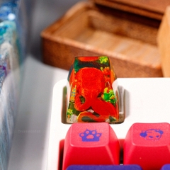 Red Octopus Artisan Keycap Breakwooden 3