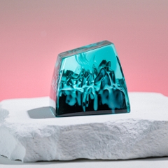 Snowy Mountain Artisan Keycap Breakwooden 2