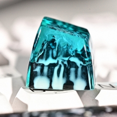 Snowy Mountain Artisan Keycap Breakwooden 2