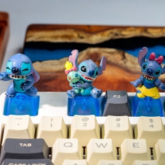 Stitch Artisan Keycap Breakwooden 10