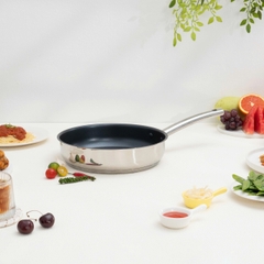 Bộ nồi inox 4 món, 5 đáy Kalpen Lermat L2pro. Nồi size 18-22-26cm và chảo chống dính 26cm