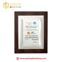 Bảng Vinh Danh Bạc Món Quà Tri Ân Tinh Tế
