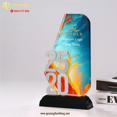 Kỷ Niệm chương đánh dấu hành trình 2025