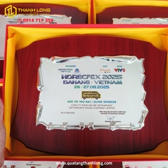 Bảng Vinh Danh Tôn Vinh Những Đóng Góp Xuất Sắc