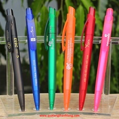 Bút Bi Nhựa BP-3802D In Logo Giá Tốt