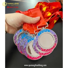Huy chương 7 màu trao giải, vinh danh, quà tặng