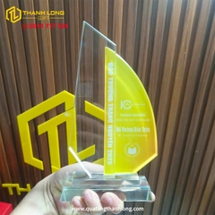 Cúp Pha Lê Cánh Buồm Sang Trọng